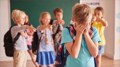 8 من أسباب العنف المدرسي وحلولها